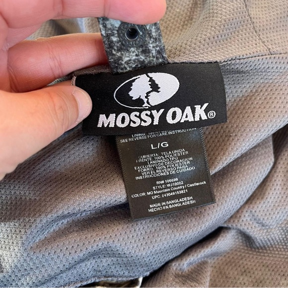 Mossy Oak Men's Scent Control Hunting Jacket Size Large - Picture 8 of 9